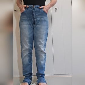 Stretchy women's jeans pants 👖